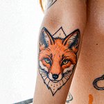 tatouage-bras-fille