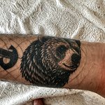 tatouage-main-ours