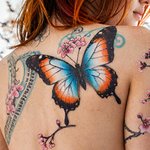 tatouage-papillon-fleur