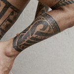tatouage-polynesien-mollet