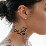 tatouage-lettre-a