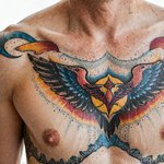 tatouage-pectoraux-ailes